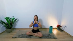 Взмахи головой. Круговые взмахи волосами. Стрип дэнс.