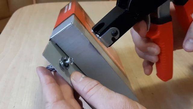 Полезный инструмент.Заклепочник для анкеров типа "Молли" смотреть онлайн