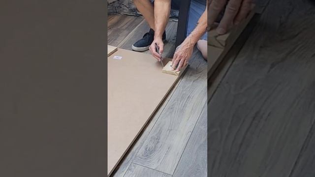 How to attach folding table leg brackets смотреть онлайн