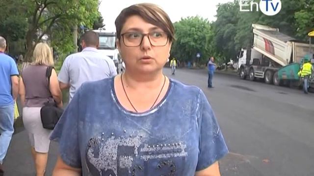 Компания ОНУР закончила в Днепрорудном реконструкцию центральных дорог города смотреть онлайн