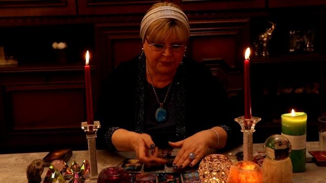 Новогодние гадания . Рыбы смотреть онлайн