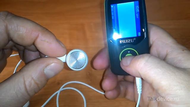 Плеер RUIZU X06 с функцией Bluetooth и 4 ГБ памяти смотреть онлайн