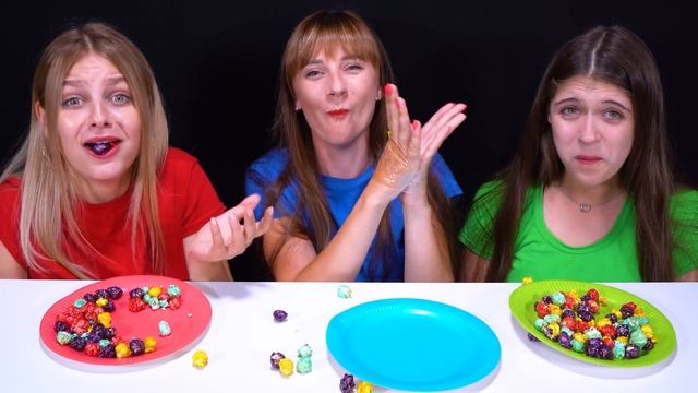 ASMR Gummy Eyeballs Party With Most Popular Food Challenge By LiLiBu смотреть онлайн