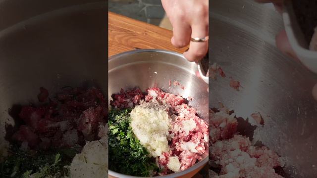 Пышные беляши с сочной начинкой в казане. смотреть онлайн