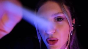 АСМР ? СДЕЛАЮ ТЕБЕ МАКИЯЖ СЛЮНКОЙ ? Очень Липкие Звуки Рта ?