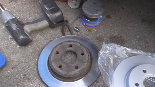 How to Replace Ford Focus MK3 Rear Brake Discs and Pads смотреть онлайн