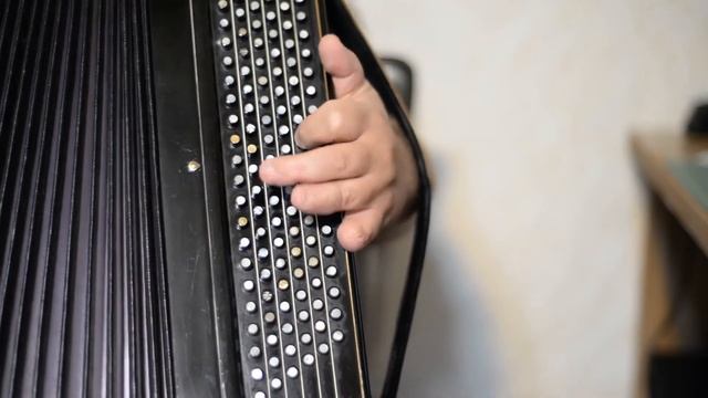 «Казаки в Берлине» - 2. Разбор песен на баяне ноты и аккорды. смотреть онлайн