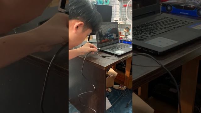 Khui Hộp và test màn hình Xiaomi 1C Chính Hãng смотреть онлайн