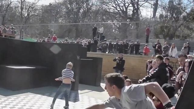 Соревнования MIXBattle в Ставрополе: трикинг, брейк-данс и паркур смотреть онлайн