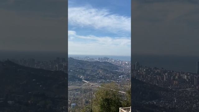Вид на город Батуми из Храма Самеба смотреть онлайн