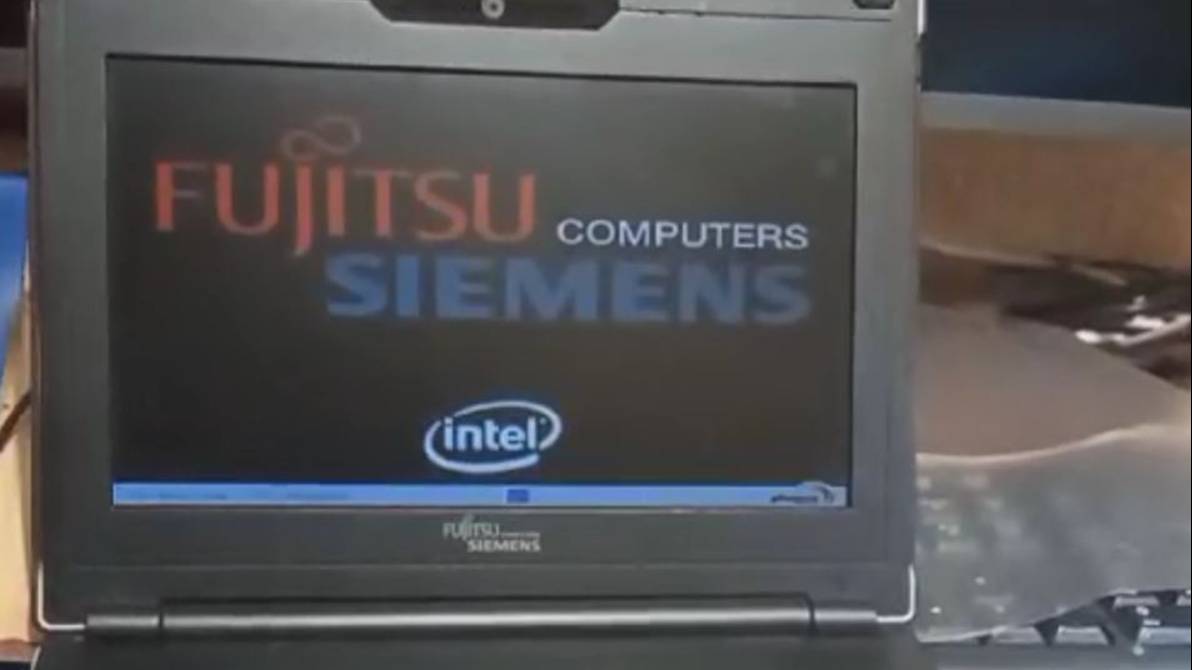 FUJITSU computer SIEMENS смотреть онлайн