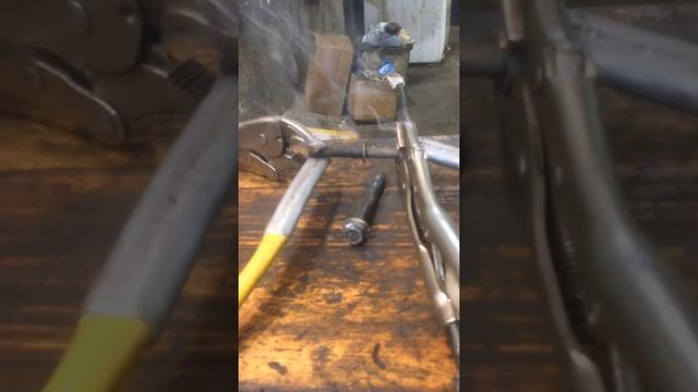 Болт 10 мм смотреть онлайн