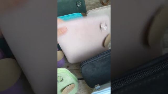 Замшевые сумки от Abarkasy Zapatos смотреть онлайн