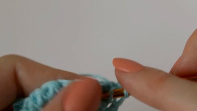 ПЕРЕКРЕЩЕННЫЕ СТОЛБИКИ КРЮЧКОМ. УРОКИ ВЯЗАНИЯ КРЮЧКОМ смотреть онлайн