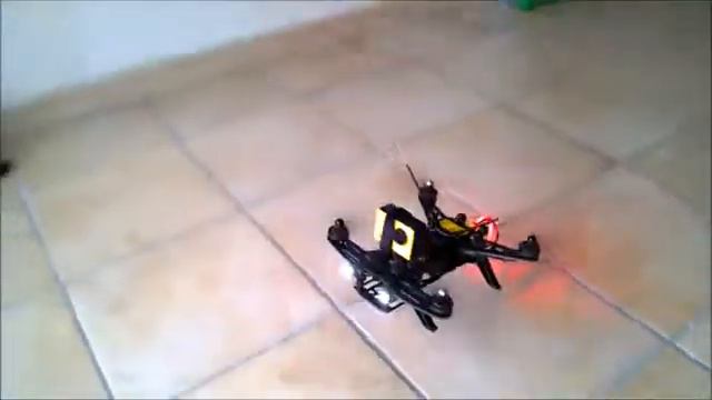 Walkera runner 250 with Action Camera EKEN H9 Ultra HD 4K смотреть онлайн