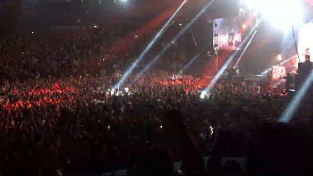 Макс Корж - Молодость все прощает live @ Ледовый дворец 23/12/2018 смотреть онлайн
