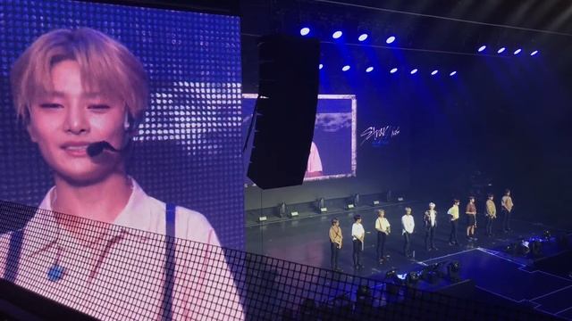 Stray Kids UNVEIL TOUR "I AM..." in Moscow - Ment 5 (190804) смотреть онлайн