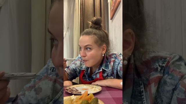 МУКБАНГ смотреть онлайн
