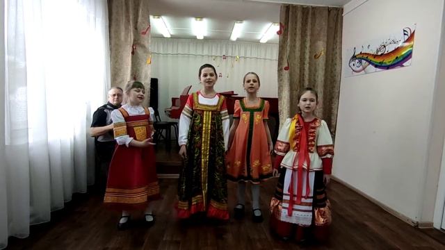 "Палитра дружбы". Фольклорный ансамбль "Горница" младший состав. смотреть онлайн