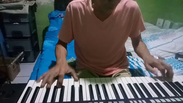 cover keep on moving by KeyB Yamaha PSR S 750 смотреть онлайн