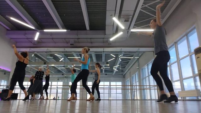 Сальса, Магис спорт, групповое занятие. Тренер Ракчеева Ульяна. смотреть онлайн