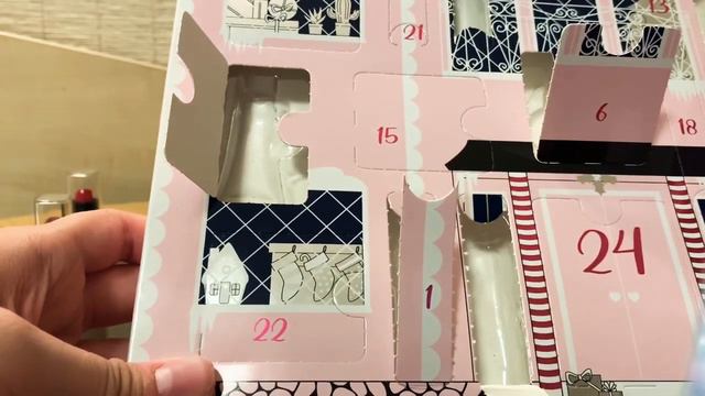 Makeup calendar от #H&M рождественский календарь смотреть онлайн