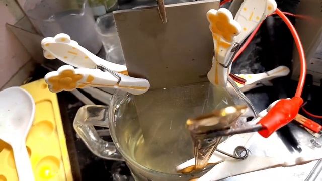 ЭЛЕКТРОЛИТ ДЛЯ СНЯТИЯ ПОЗОЛОТЫ , ЭЛЕКТРОЛИЗ.