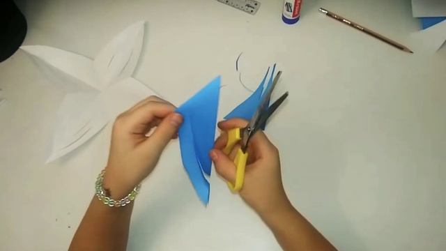 Разноцветная снежинка. Snowflake. Украшение на новый год смотреть онлайн