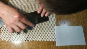 Как наклеить полиуретановую пленку на смартфон