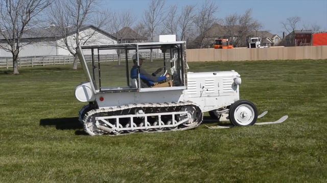 1942 Allis Chalmers Model M7 Troop Carrier смотреть онлайн