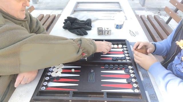 Играю в нарды с украинским националистом и бандитом из прошлого | #backgammon #нарды