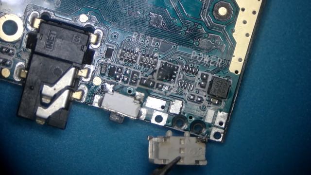 Ремонт планшета. Digma Optima 10.8 не включается, не загружается смотреть онлайн