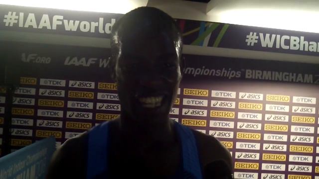 Shadrack Kipchirchir frustrated after being DQ'd in 3000 final at 2018 World Indoors смотреть онлайн