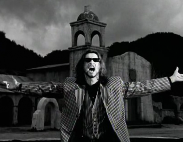 Depeche Mode - I Feel You.