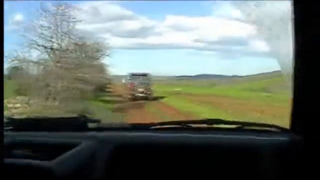 Suzuki Vitara + Mud = 4Χ4 Drift Sideways!!! смотреть онлайн