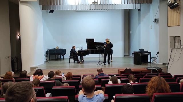 "Пляски Лешего"-для тромбона и фортепиано, композитор Жанна Габова (Джексембекова). смотреть онлайн