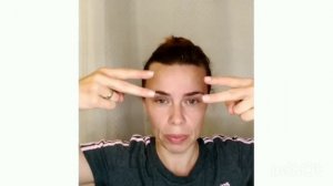 Как поднять нависшее веко за 5 минут. Простой массаж лица от нависших век.