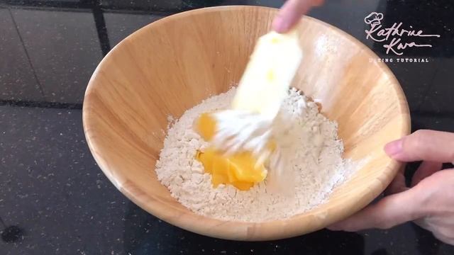 Pandan Kaya Puffs | Pandan Kaya Kok ｜ 香兰咖椰角 смотреть онлайн