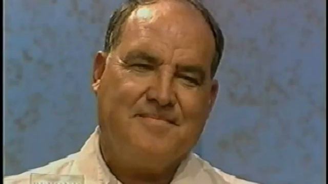 Spirits are Real | James Van Praagh does reading for audience members смотреть онлайн