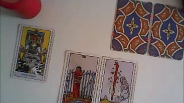 Таро расклад. ЕГО СЛЕДУЮЩИЙ ШАГ. смотреть онлайн