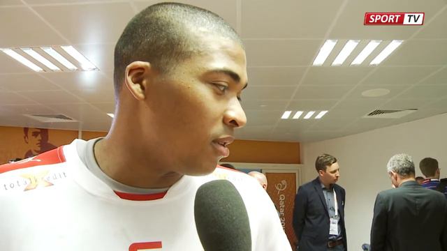 Mads Mensah: Ánægður með sigurinn og 5.sætið смотреть онлайн