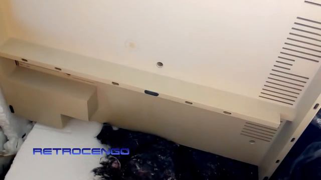 Commodore Amiga 1000 Amiga 500 Amiga 600 Commodore 1081 CRT unboxing and test смотреть онлайн