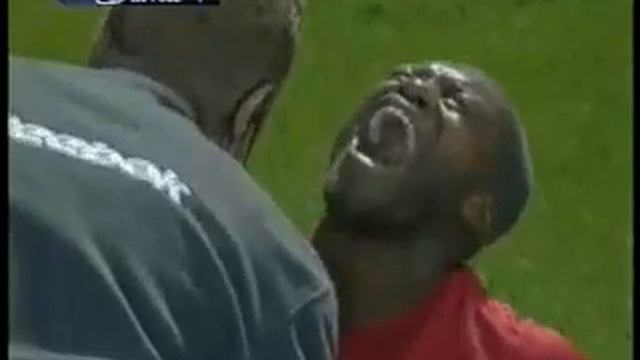 Djibril_Cisse_-_Break_Leg смотреть онлайн