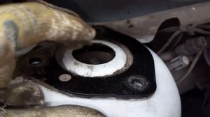 Замена пружин, опор и опорных подшипников на Ford focus II