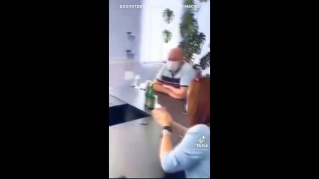 Роспотребнадзор Астрахани: пускай теряют работу, если не хотят вакцинироваться. смотреть онлайн