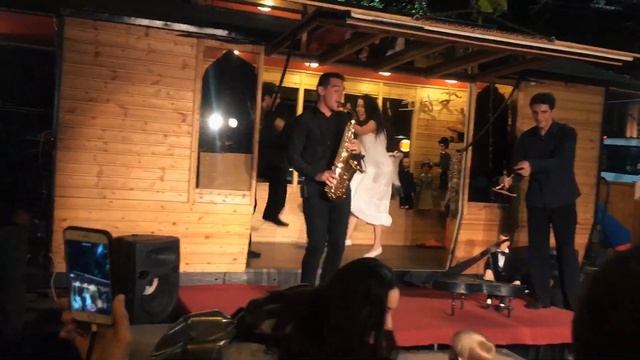 Arno Babajanyan “Queen of Beauty” смотреть онлайн