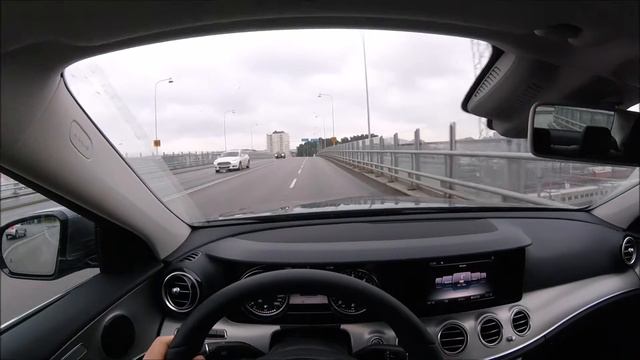 New Mercedes E-Class 220d - My First Test Drive смотреть онлайн