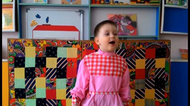 Страна читающая — Андрей Бойцев читает произведение «Потешка Идёт коза рогатая» (Русский фольклор ) смотреть онлайн