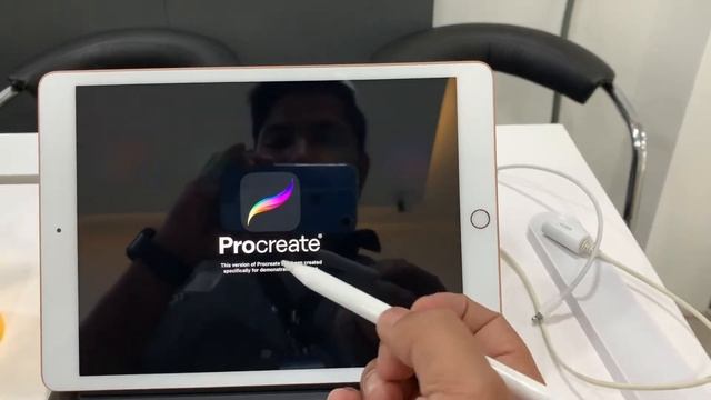 How to connect Apple Pencil 1st Generation with Ipad /6th gen /7th gen / 8th Generation. смотреть онлайн