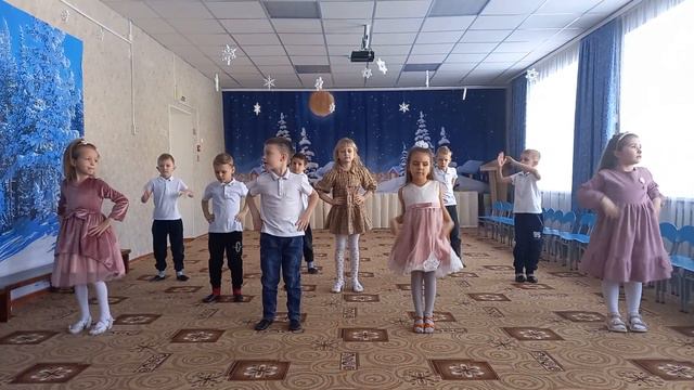 Танец " Мы маленькие звезды " старший дошкольный возраст смотреть онлайн